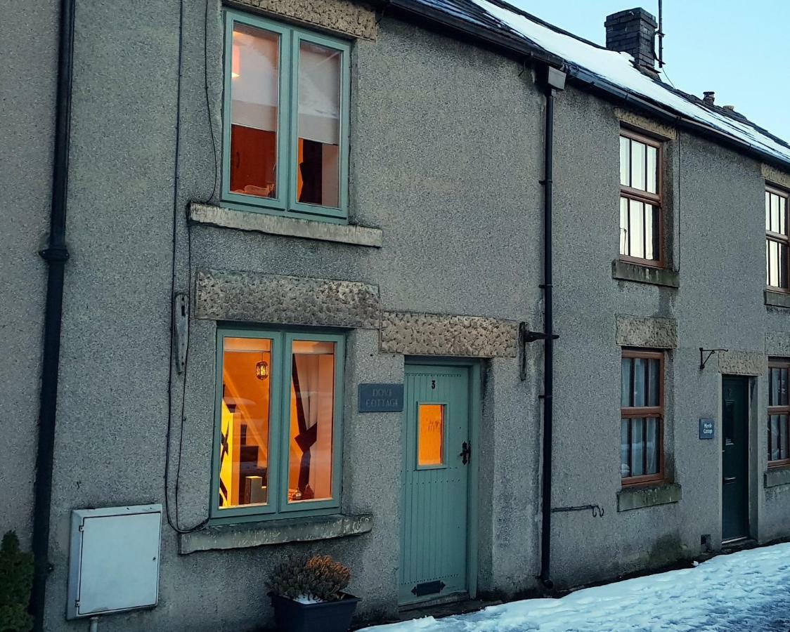 Dove Cottage, Tideswell Exterior foto